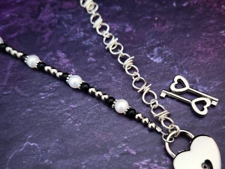 *READY TO SHIP - BARBS & PEARLS WIRE, Brambles Locking Collar, Sterling & Onyx Online