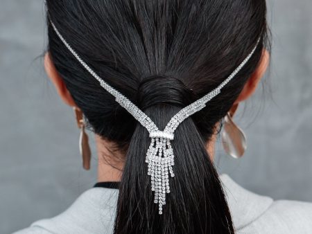 CRYSTAL BACK-LINE HEADBAND on Sale