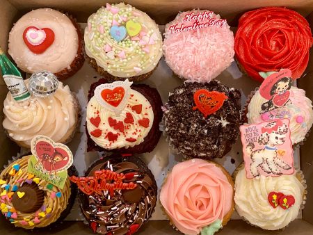 💘SAME DAY PICKUP- Cupid s Dozen Jumbo Cupcakes Supply