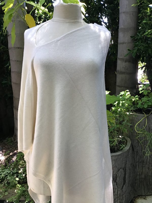 100% Cashmere Poncho   Ivory Color Online now